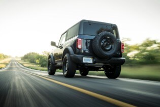 2021 Ford Bronco™ 2-door Area 51 Black Diamond™